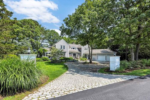 77 The Hts, Mashpee, MA, 02649-3617 | Card Image