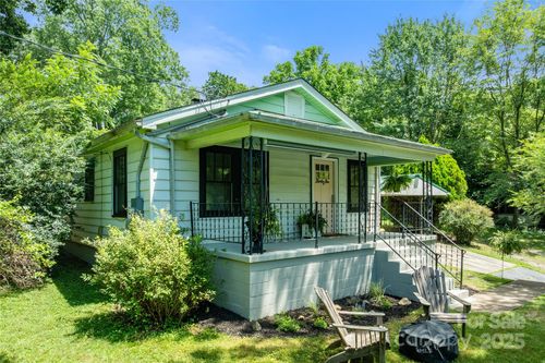 31 Snyder Dr, Woodfin, NC, 28804-2032 | Card Image