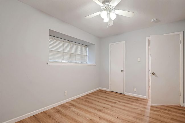 23131 Earlmist Dr, House other with 3 bedrooms, 2 bathrooms and 3 parking in Spring TX | Image 23