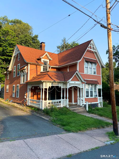 8 N Park St, Vernon, CT, 06066-3278 | Card Image