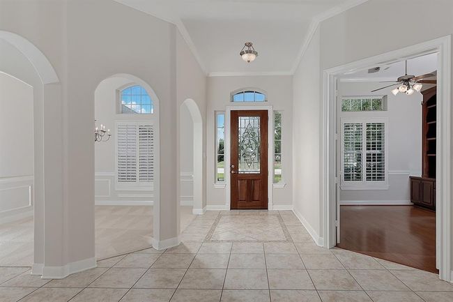 High ceilings and crown molding throughout | Image 5
