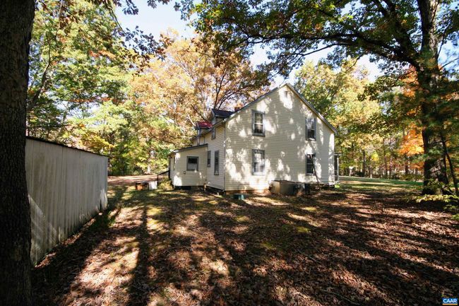 1367 S Constitution Rte, House other with 4 bedrooms, 1 bathrooms and null parking in DILLWYN VA | Image 33