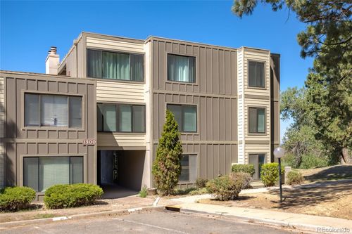 1301-2525 S Dayton Way, Denver, CO, 80231-3914 | Card Image