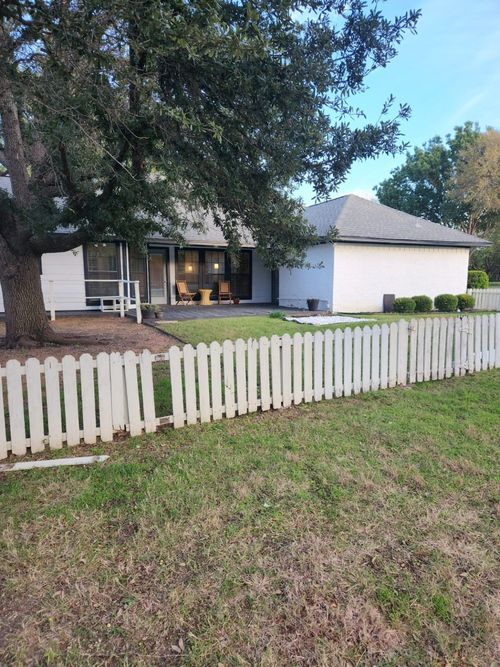 16235 Red Wood Cir W, Mckinney, TX, 75071-6196 | Card Image