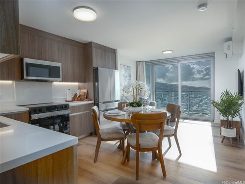 4203-1515 Liona St, Honolulu, HI, 96814-2442 | Card Image