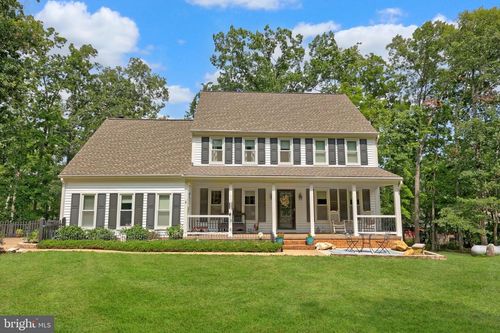 6492 Airlie Rd, Warrenton, VA, 20187-4151 | Card Image