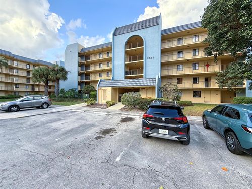 apt-207-2828 Tennis Club Dr, West Palm Beach, FL, 33417-2860 | Card Image