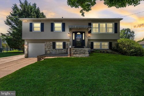 500 Woodlane Ct, CINNAMINSON, NJ, 08077-3974 | Card Image