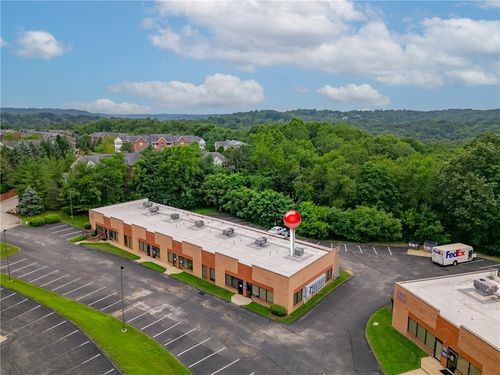 2853 Oxford Blvd, Hampton, PA, 15101 | Card Image