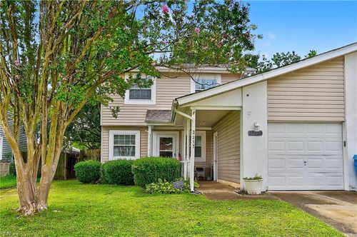 3217 Tiverton Dr, Virginia Beach, VA, 23452 | Card Image