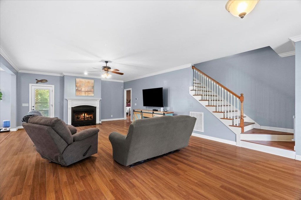 Residential in Chatsworth 2