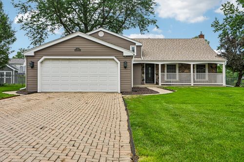 1146 Blackhawk Ct, Schaumburg, IL, 60193-4203 | Card Image