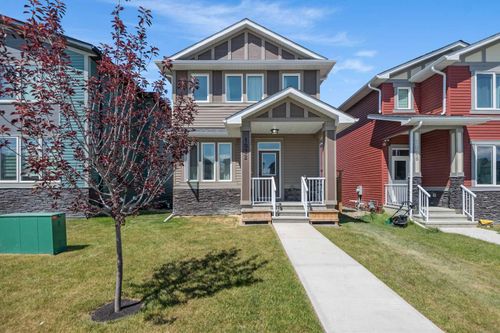 1032 Iron Landing Way, Crossfield, AB, T0M0C1 | Card Image