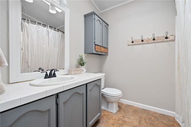 5768 Mockingbird Ln, House other with 4 bedrooms, 2 bathrooms and null parking in Mathis TX | Image 27