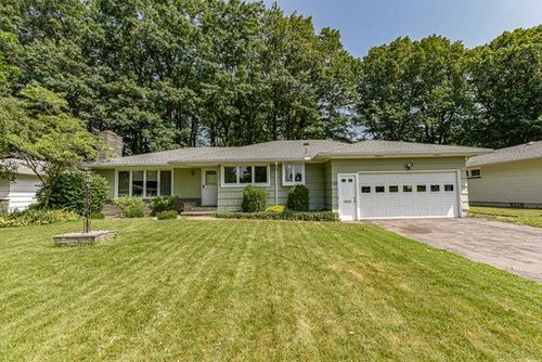 50 Spearmint Dr, Greece, NY, 14615-1268 | Card Image
