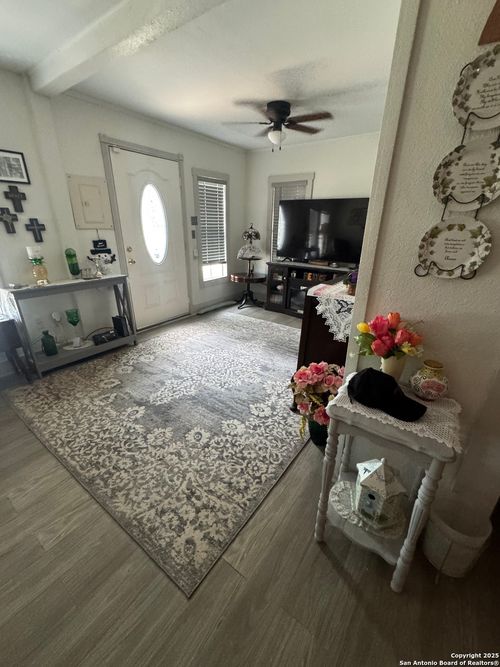 223 W Rio Grande St, Pearsall, TX, 78061-2432 | Card Image