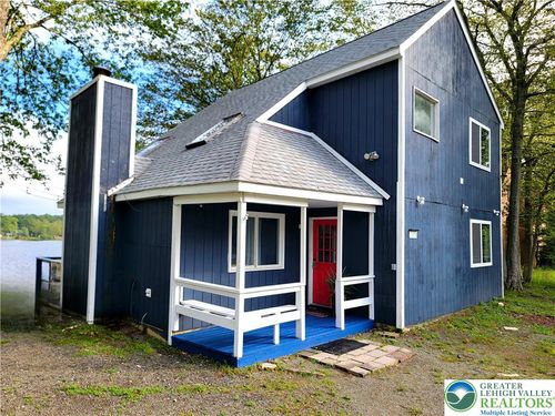 3172 Carobeth Dr, Tobyhanna, PA, 18466-8135 | Card Image