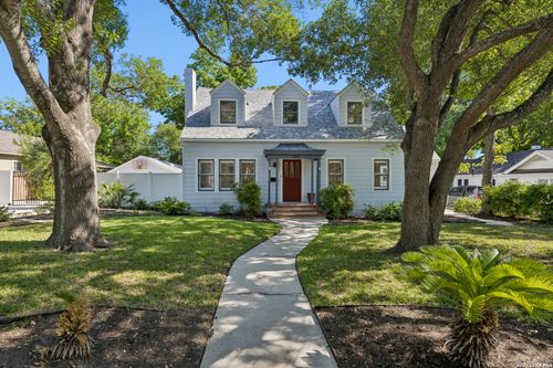 120 Lamont Ave, Alamo Heights, TX, 78209-3752 | Card Image