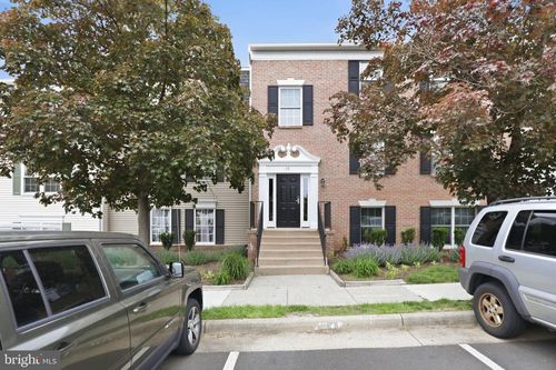 b-119 Fort Evans Rd Se, LEESBURG, VA, 20175-4134 | Card Image