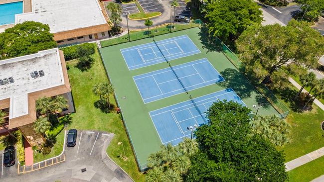 APT-301 - 6075 N Sabal Palm Blvd, Condo with 2 bedrooms, 2 bathrooms and null parking in Tamarac FL | Image 29