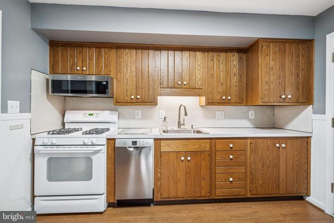 12 Aster Rd, House other with 3 bedrooms, 2 bathrooms and null parking in Hamilton NJ | Image 8