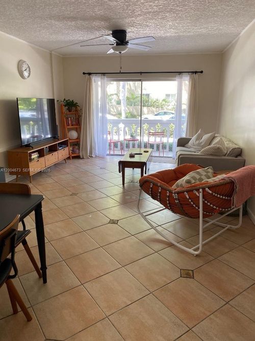 102-100 Edgewater Dr, Coral Gables, FL, 33133-6937 | Card Image