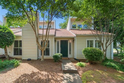 837 Serramonte Dr, Marietta, GA, 30068-4652 | Card Image