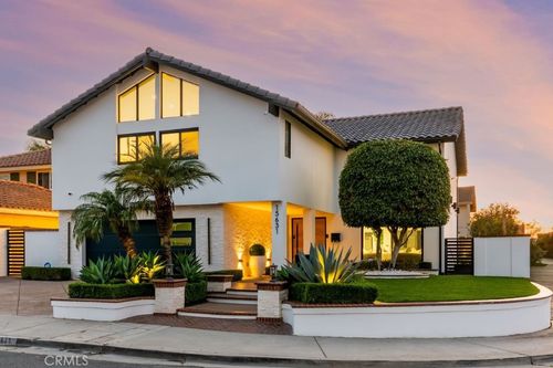 15631 Sunburst Ln, Huntington Beach, CA, 92647 | Card Image