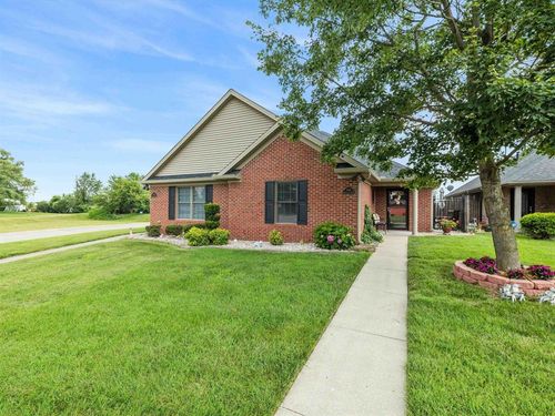 2814 W Middleground Dr, Owensboro, KY, 42301-5126 | Card Image