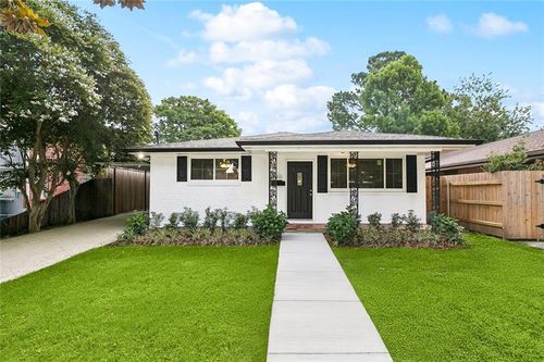 1221 Brockenbraugh Ct, Metairie, LA, 70005-1609 | Card Image