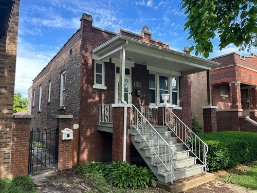 2639 Cuyler Ave, Berwyn, IL, 60402-2711 | Card Image