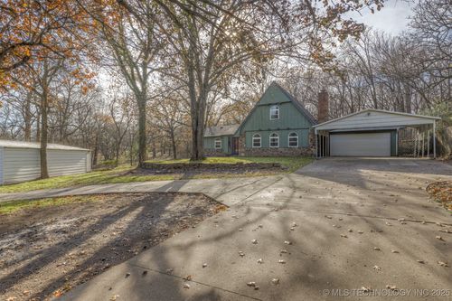 33960 Eagle Cir, Wagoner, OK, 74467-3650 | Card Image