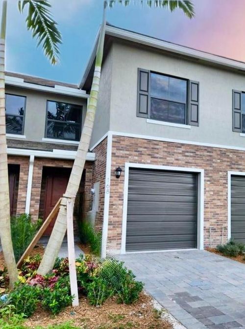 168 Se 5th Ct, Deerfield Beach, FL, 33441-4750 | Card Image