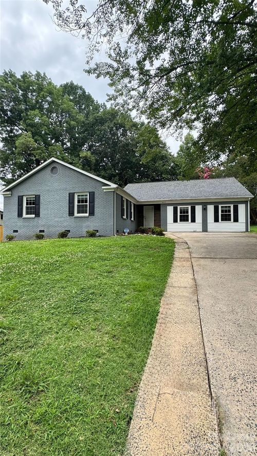 5419 Galway Dr, Charlotte, NC, 28215-3134 | Card Image