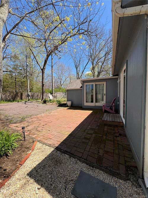 b-cottage-134B Montauk Highway, Southampton, NY, 11977 | Card Image