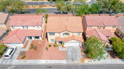 5032 Wild Buffalo Avenue, House other with 4 bedrooms, 2 bathrooms and null parking in Las Vegas NV | Image 2