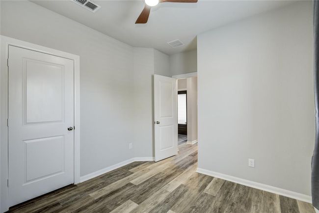 2815 Torrey Pines Dr, House other with 3 bedrooms, 2 bathrooms and 2 parking in Fulshear TX | Image 7