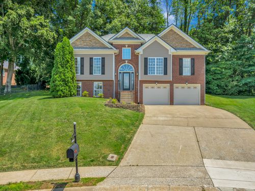 1986 Stone Valley Ct, Clarksville, TN, 37043-5935 | Card Image