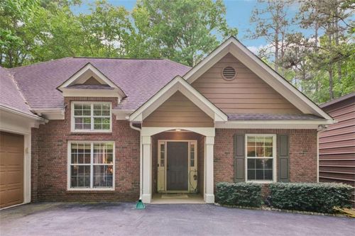 105 Flowers Dr, Covington, GA, 30016-1147 | Card Image