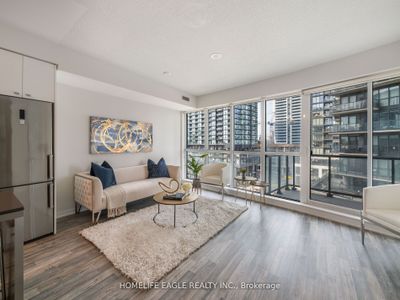 706 - 51 E Liberty St, Condo with 2 bedrooms, 2 bathrooms and 1 parking in Toronto ON | Image 3