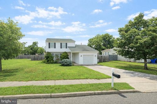 14 Cumberland Dr, Brick, NJ, 08723-7500 | Card Image
