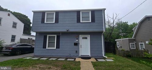 1230 7 Oaks Rd, Arbutus, MD, 21227-2311 | Card Image