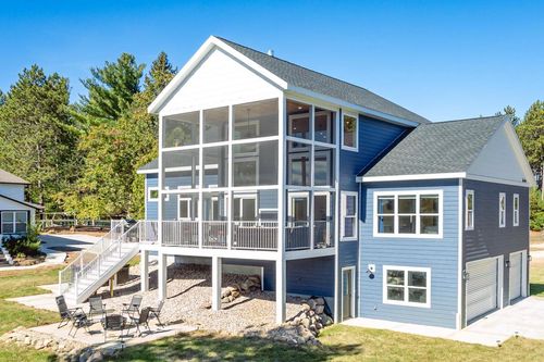 W5565 Springwater Drive, SPRINGWATER, WI, 54984 | Card Image