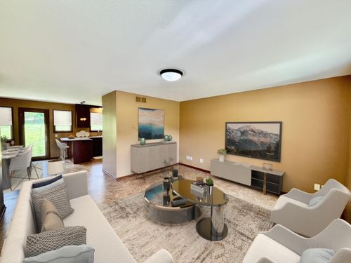 2720 Mayflower Ave, Minnetonka, MN, 55305-3811 | Card Image