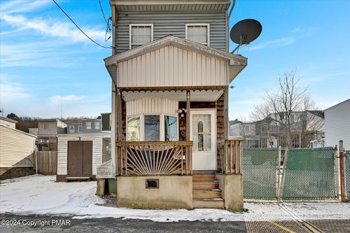 416 W South St, Mahanoy City, PA, 17948-2546 | Card Image