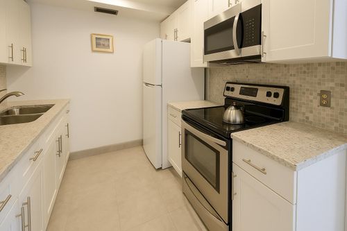 3076-3076 Cornwall D, Boca Raton, FL, 33434 | Card Image