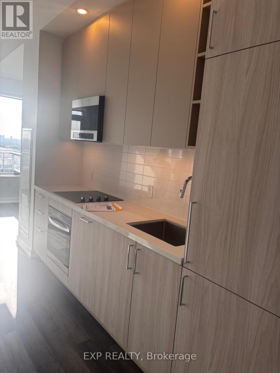 Residential Lease in Vaughan (Vaughan Corporate Centre) 3