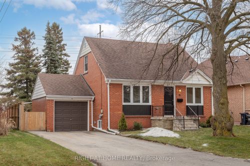 15 Elford Blvd, Etobicoke, ON, M8Z2L3 | Card Image