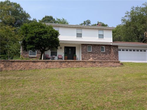 928 Thompson Dr, Altoona, WI, 54720-2506 | Card Image