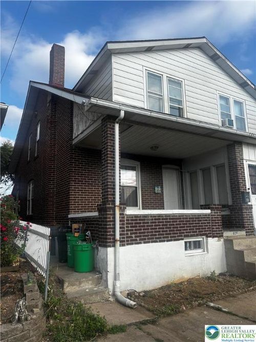 829 S 10th St, Allentown, PA, 18103-3103 | Card Image